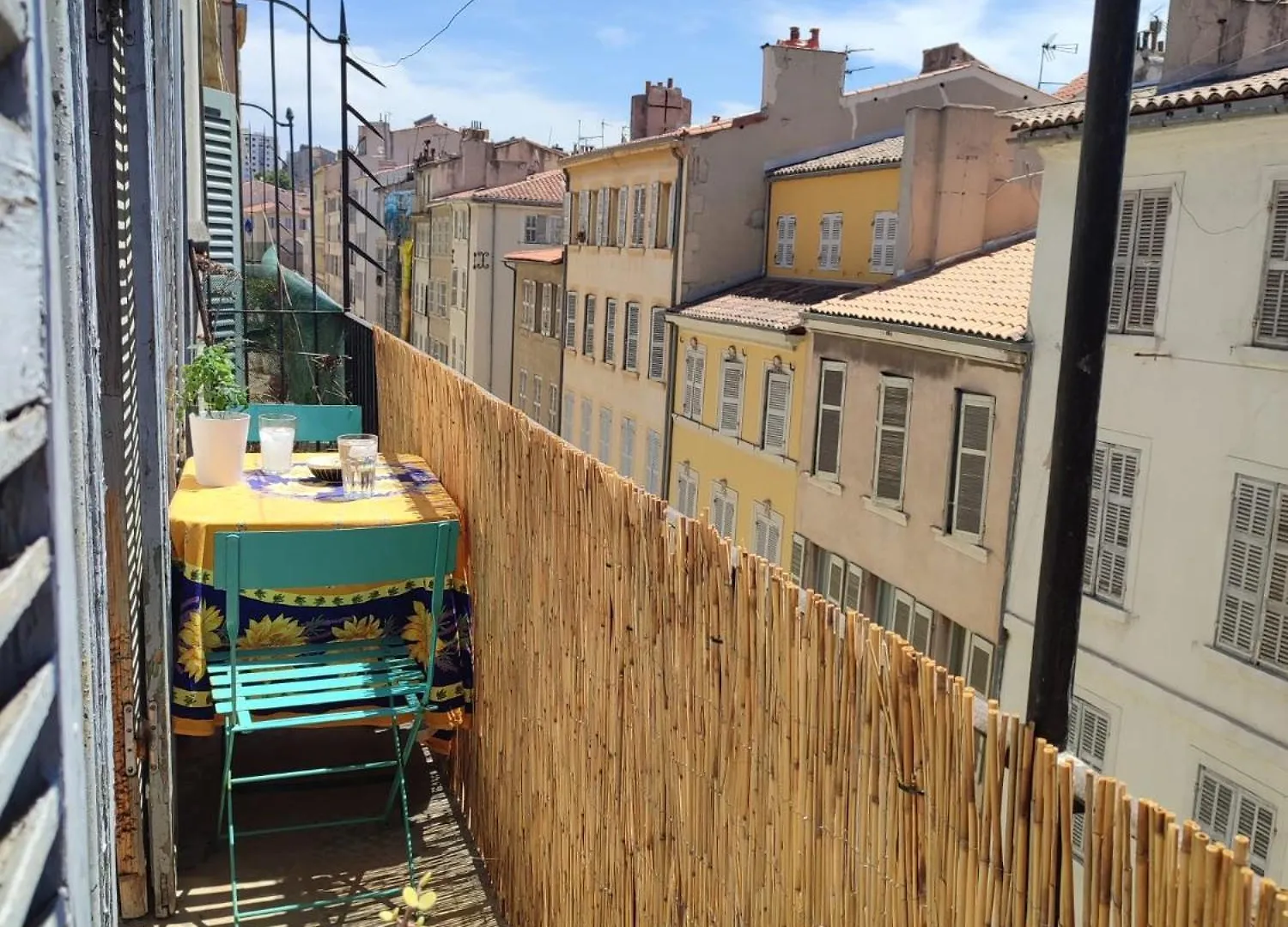 Appartement Sunny And Fully Furnished Duplex In Central Marseille