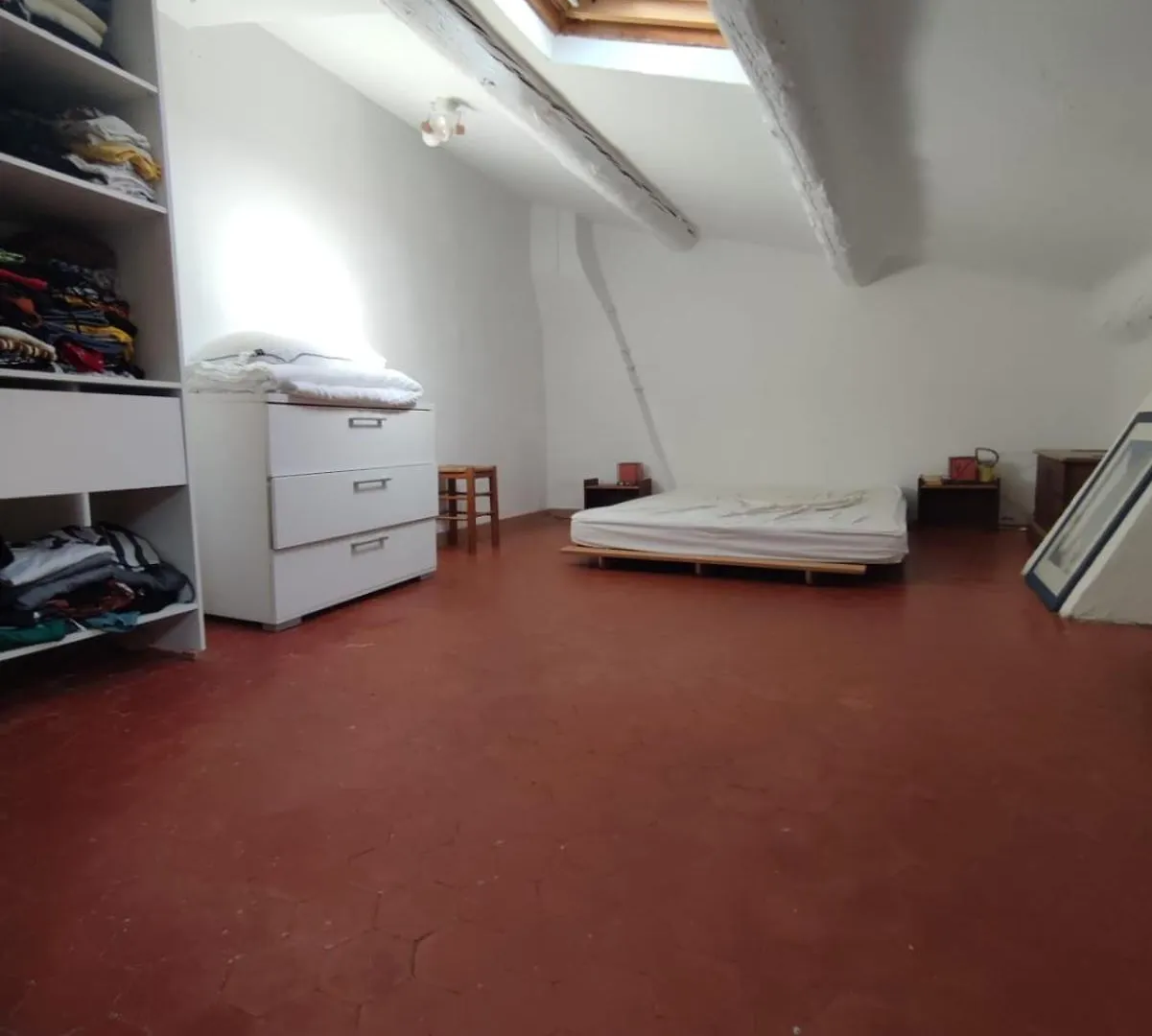 Διαμέρισμα Sunny And Fully Furnished Duplex In Central Μασσαλία