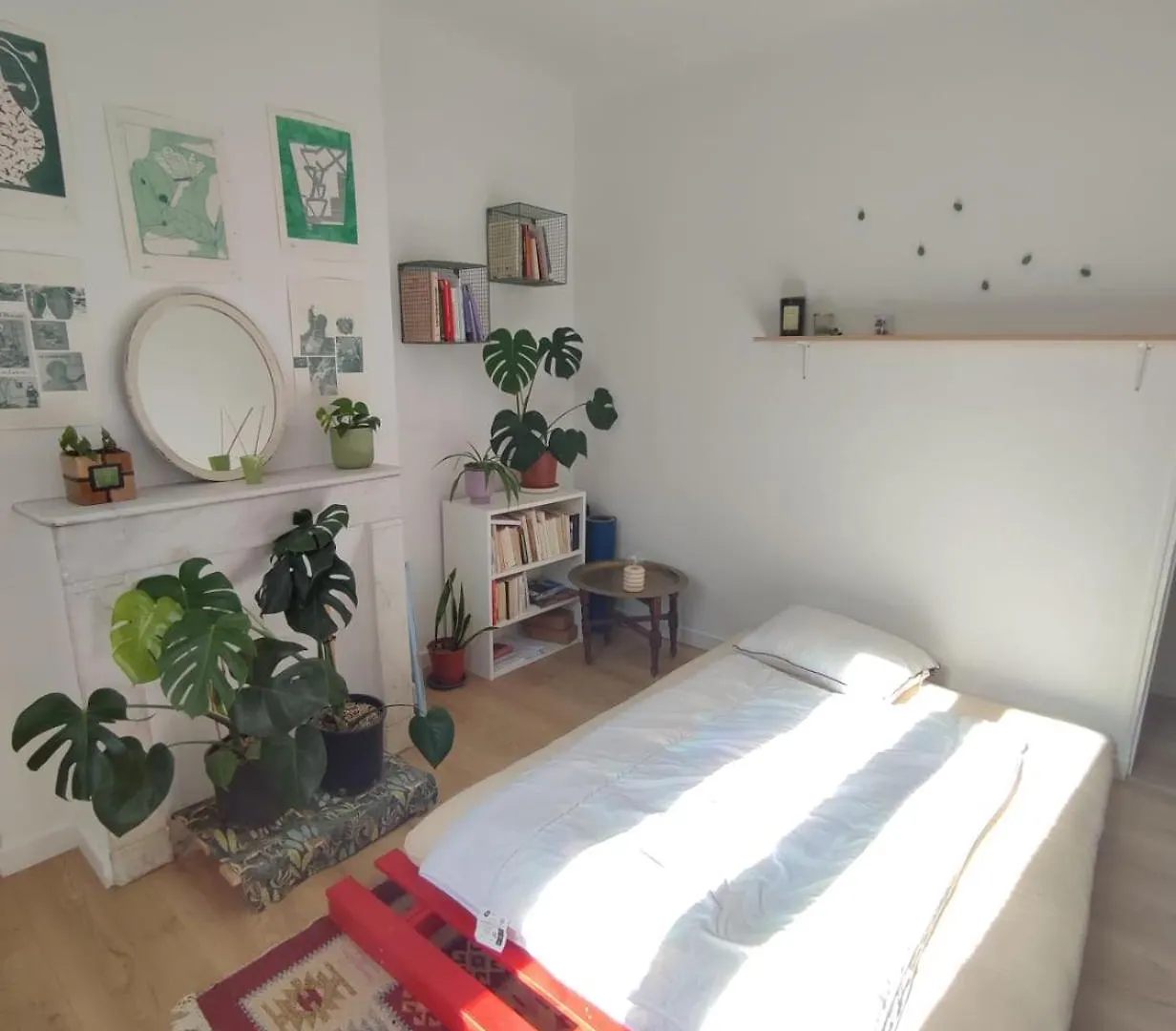 Sunny And Fully Furnished Duplex In Central Marseille Appartement