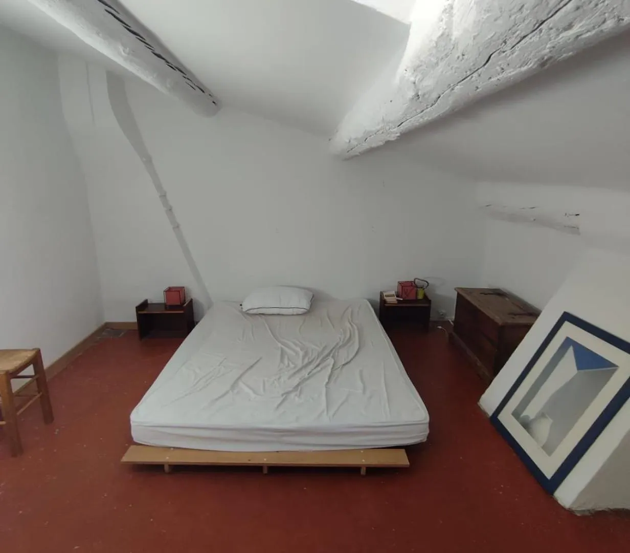 Sunny And Fully Furnished Duplex In Central Marseille Appartement